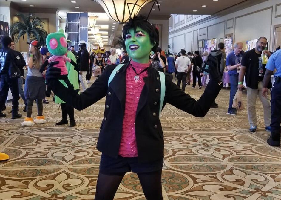 昌吉木垒消防向辖区学校赠送消防安全知识读本‘Yabo亚博官方网站’(图2) 菠菜网